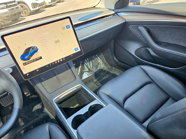 Used 2023 Tesla Model 3 Standard Range RWD image 32