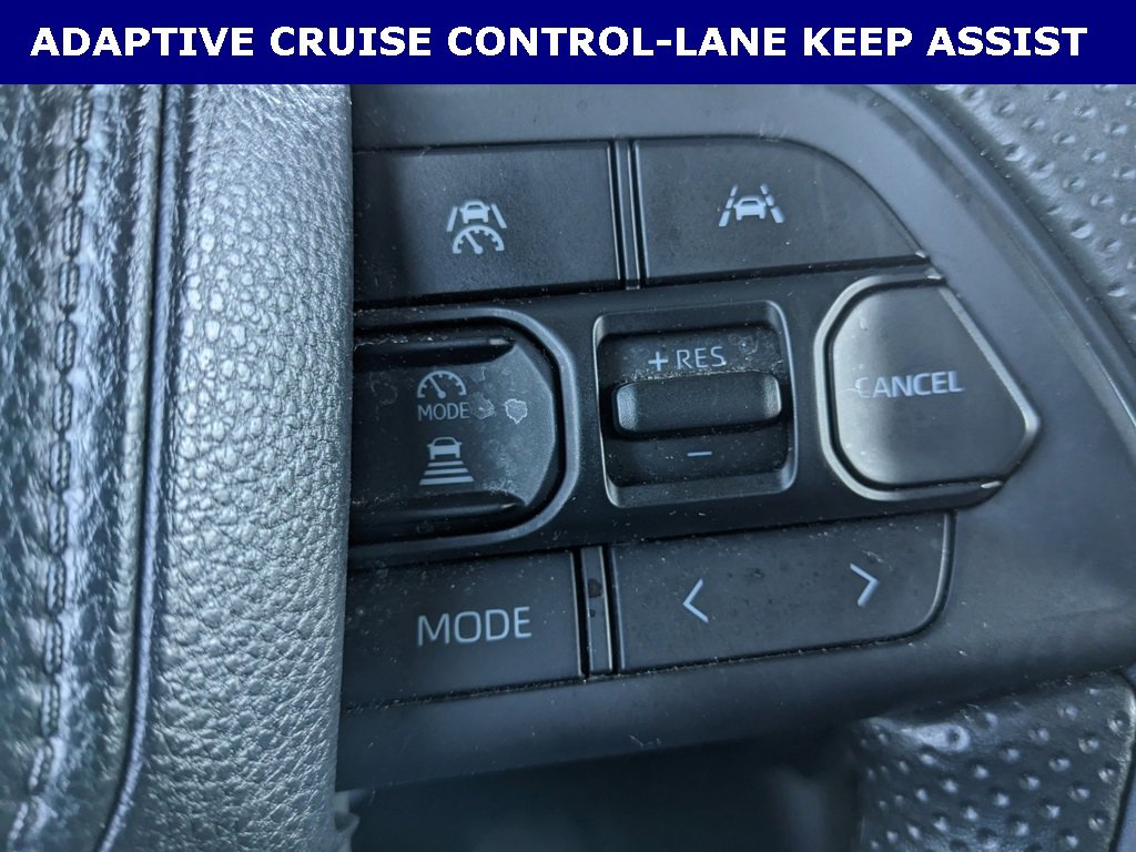 Used 2024 Toyota Tacoma SR image 8