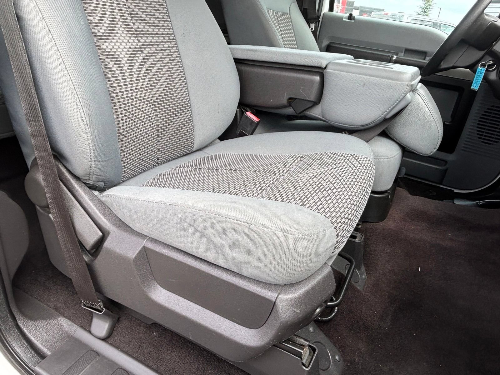 Used 2015 Ford F250 XLT AWD/4WD image 22