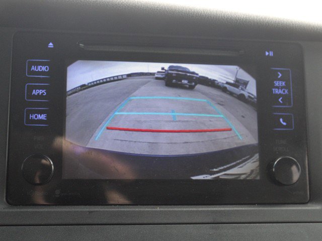 Used 2015 Toyota Sienna LE FWD image 21