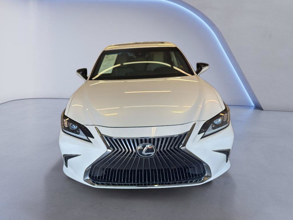 Used 2019 Lexus ES 350 FWD image 2