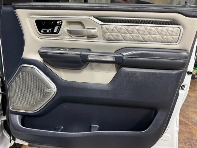 Used 2025 RAM 1500 Tungsten AWD/4WD image 27