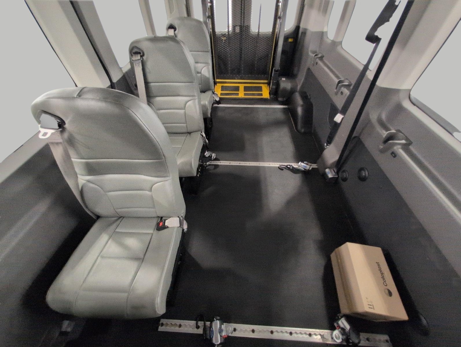 Used 2020 Ford Transit 350 XL RWD image 19