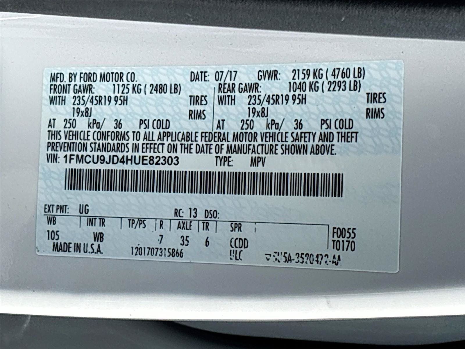 Used 2017 Ford Escape Titanium AWD/4WD image 33
