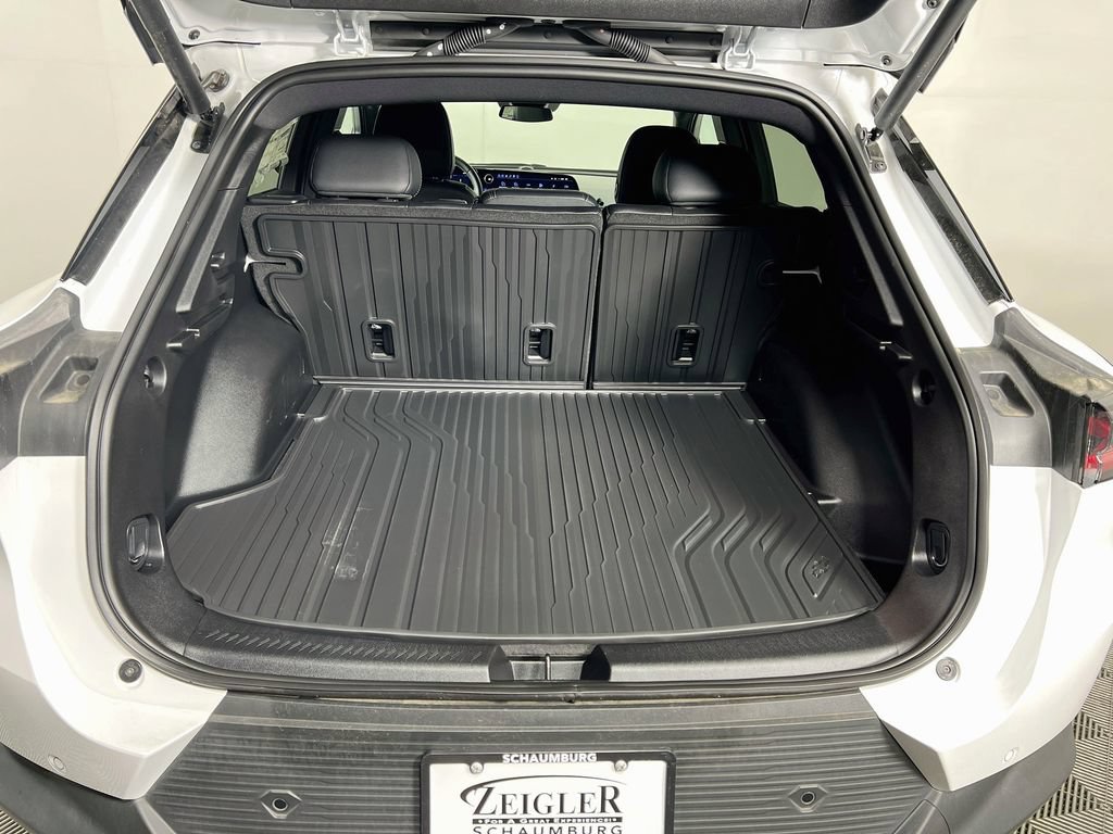 New 2026 Chevrolet Equinox EV LT FWD image 25