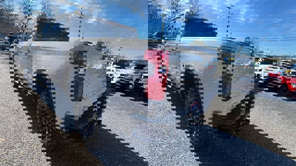 New 2026 Chevrolet Silverado 1500 ZR2 image 7