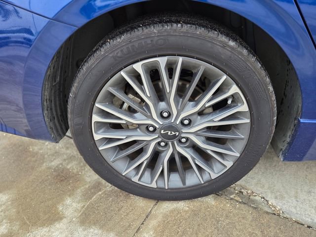 Used 2024 Kia Forte GT-Line w/ GT-Line Premium Package image 13