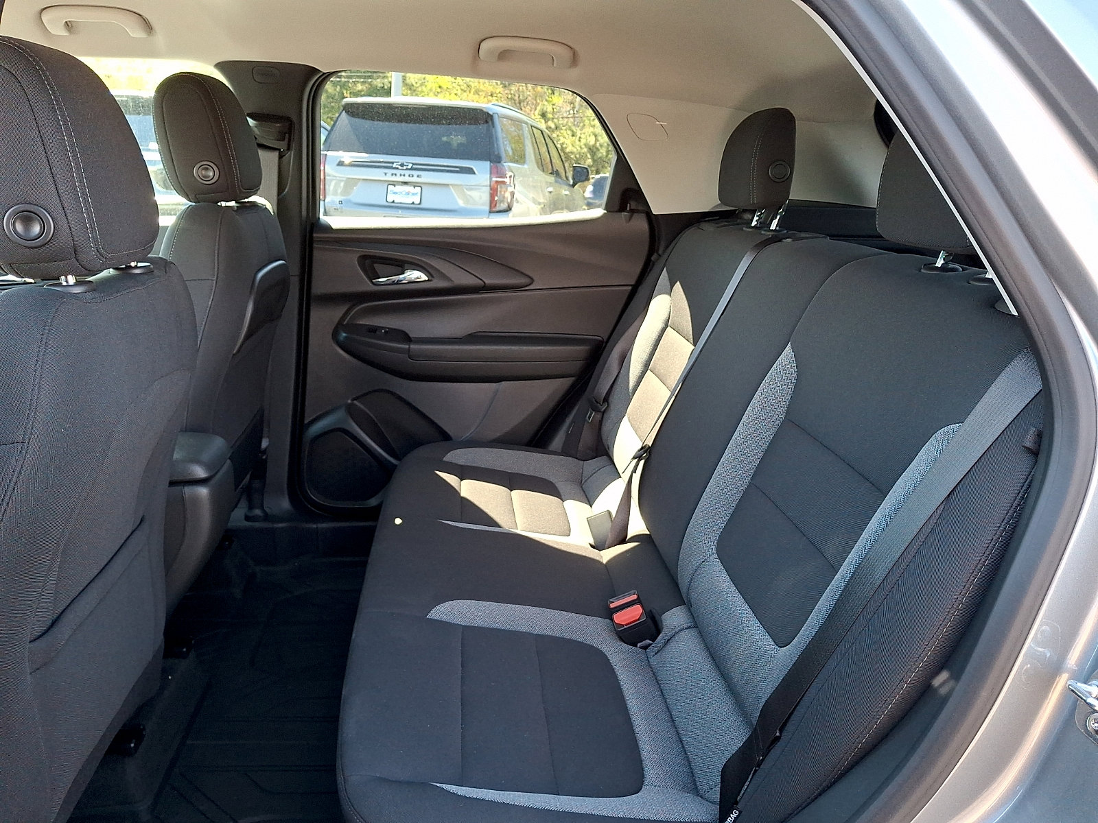 Used 2026 Chevrolet TrailBlazer LT w/ LT Cold Weather Package FWD image 11