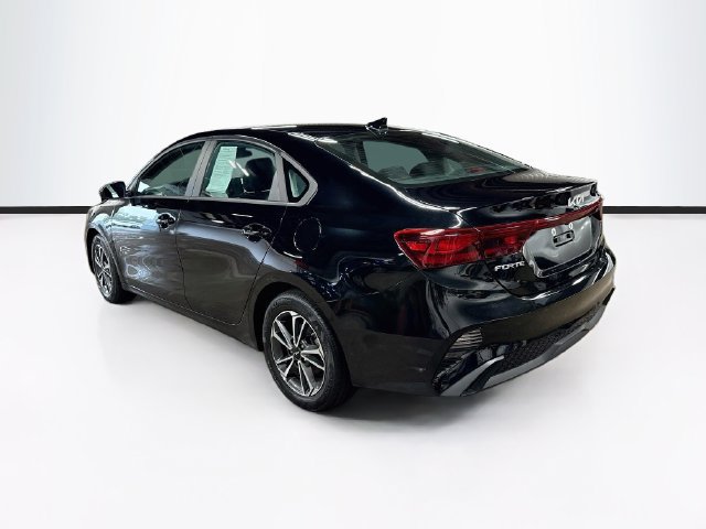Certified 2023 Kia Forte LXS FWD image 5