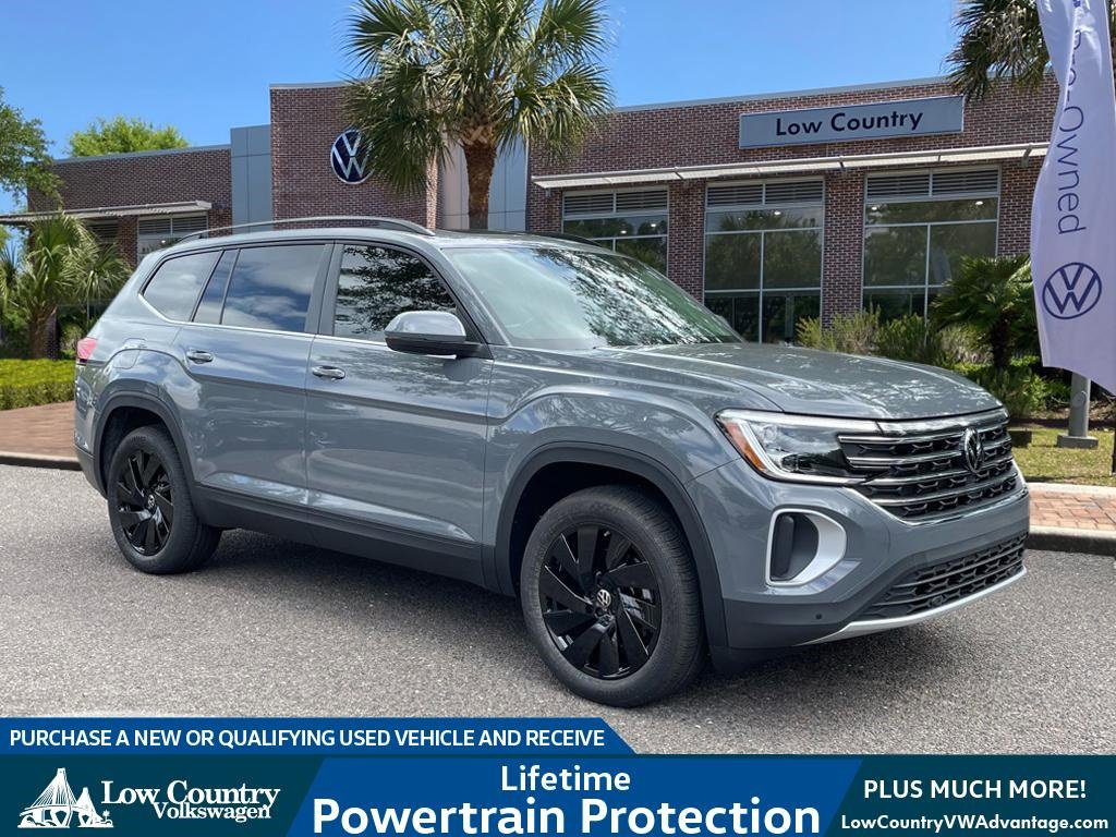 New 2026 Volkswagen Atlas SE image 1