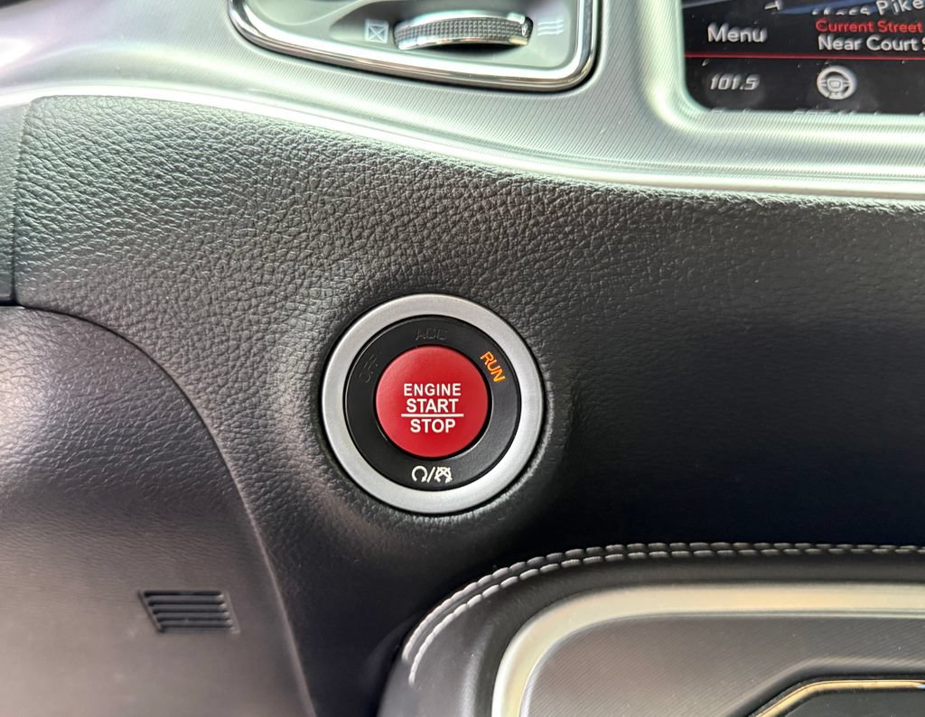 Used 2019 Dodge Challenger SRT Hellcat Redeye RWD image 13