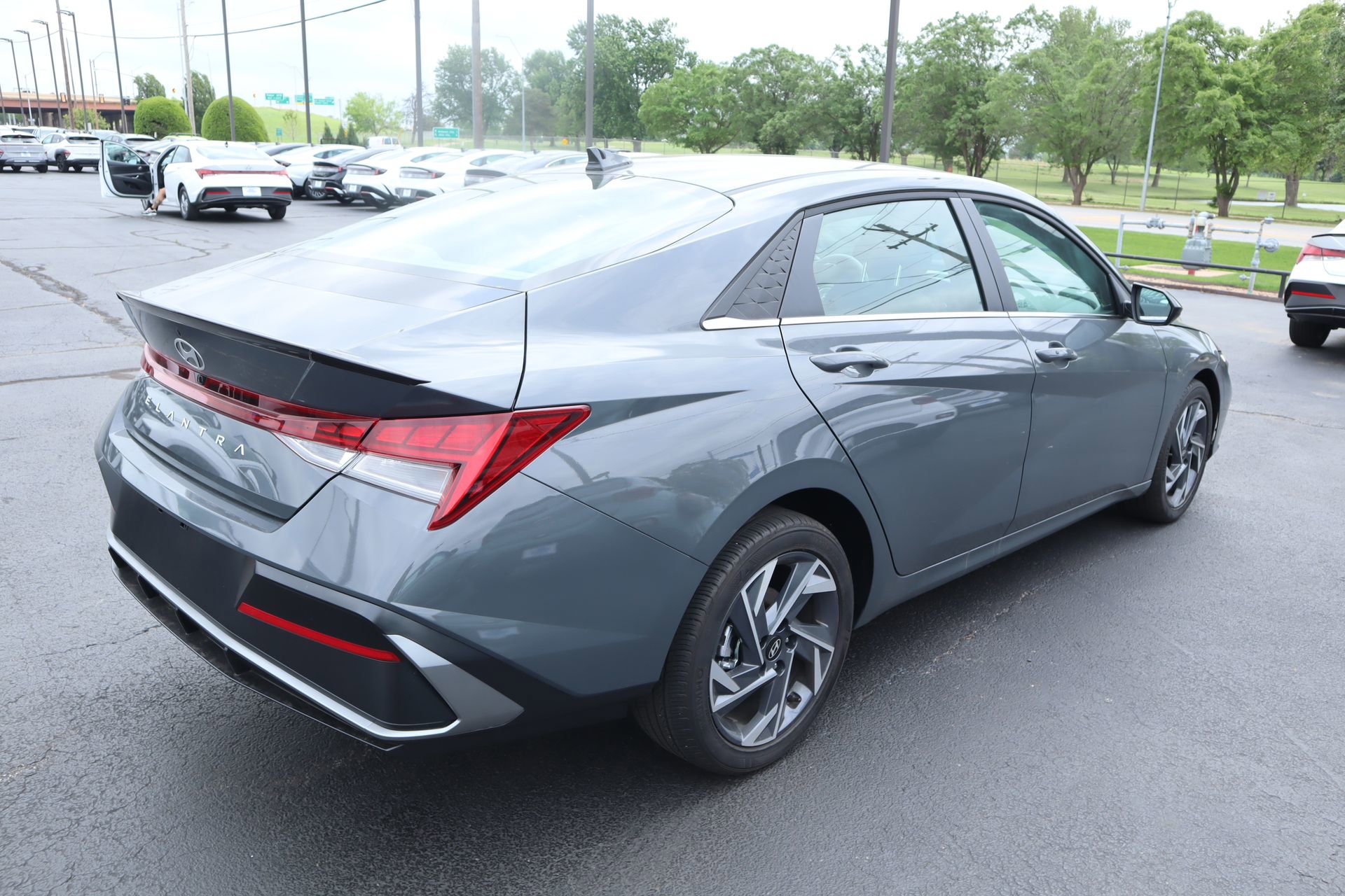 New 2026 Hyundai Elantra SEL Sport w/ Cargo Package image 21