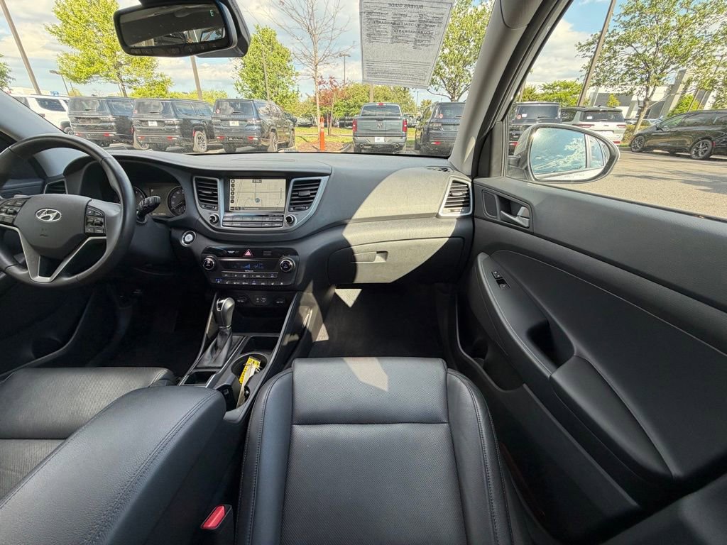 Used 2016 Hyundai Tucson Limited w/ Option Group 03 AWD/4WD image 20