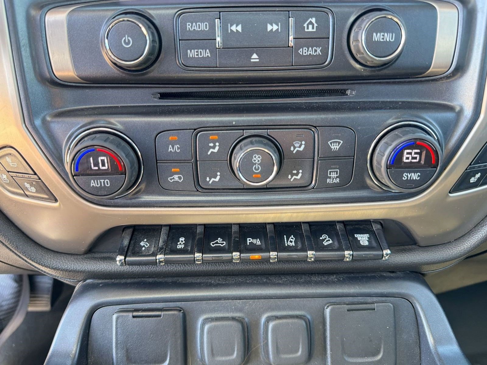 Used 2017 GMC Sierra 3500 Denali w/ Duramax Plus Package image 23