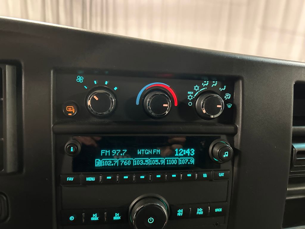 Used 2024 GMC Savana 2500 w/ Driver Convenience Package image 17