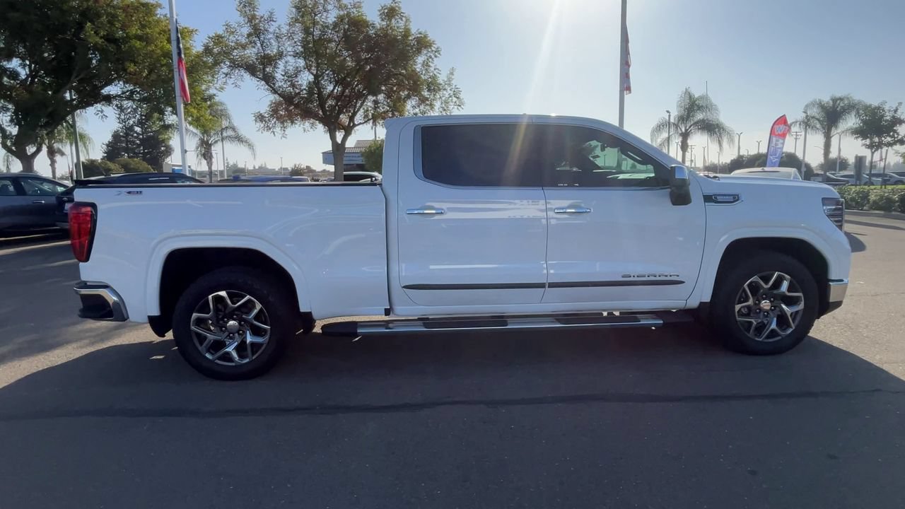 Used 2024 GMC Sierra 1500 SLT w/ SLT Premium Plus Package AWD/4WD image 8