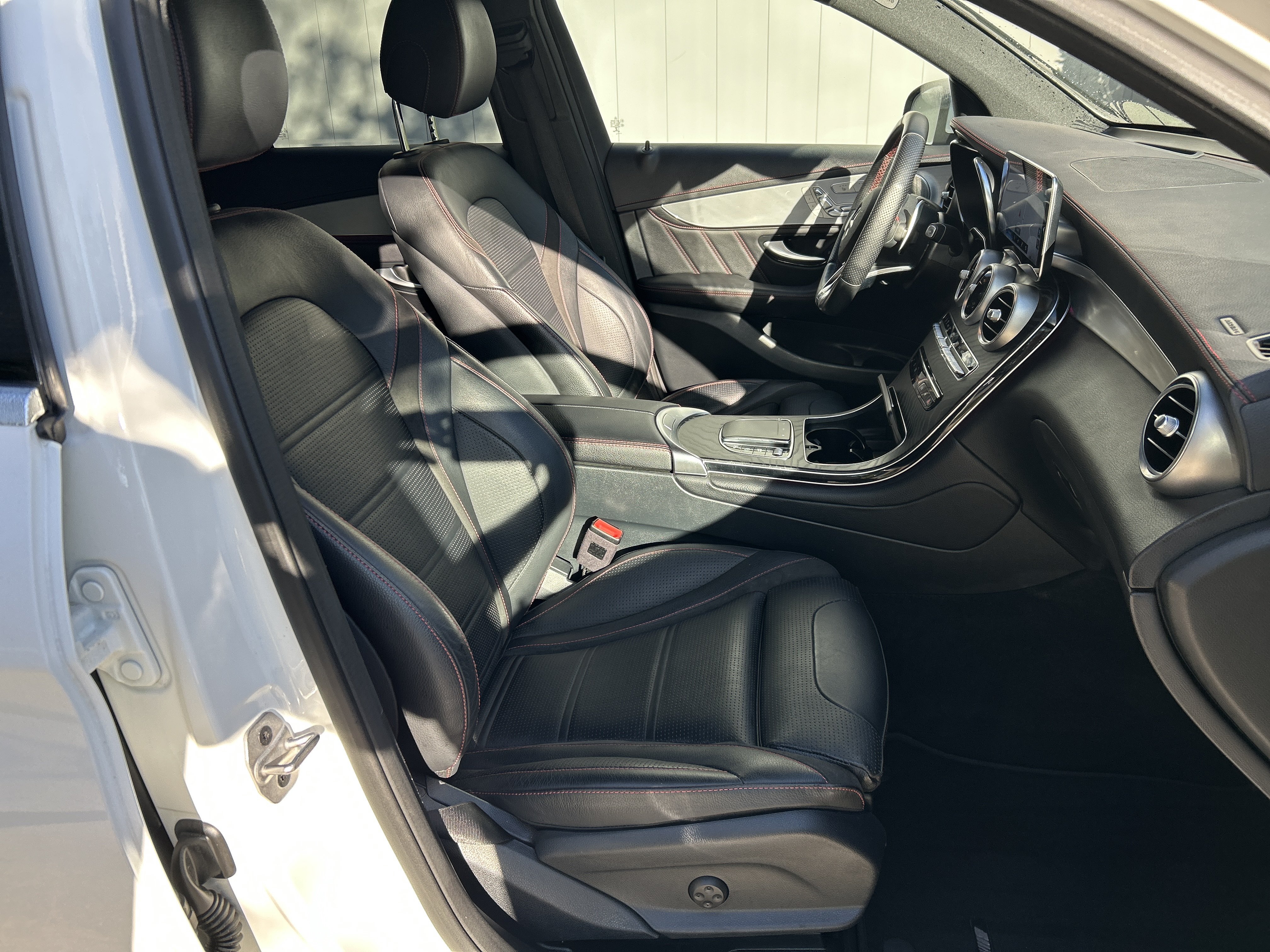 Certified 2021 Mercedes-Benz GLC 43 AMG 4MATIC image 53