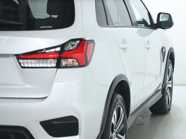 Used 2025 Mitsubishi Outlander Sport AWD image 42