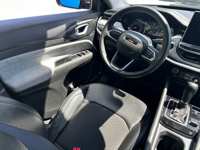 Used 2024 Jeep Compass Latitude AWD/4WD image 21