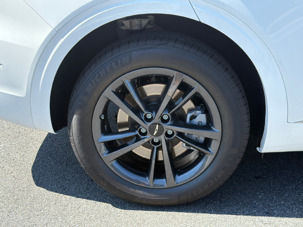 New 2027 Genesis GV70 2.5T Advanced AWD/4WD image 17