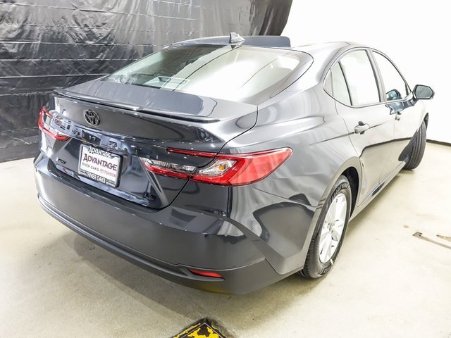 New 2026 Toyota Camry LE image 7