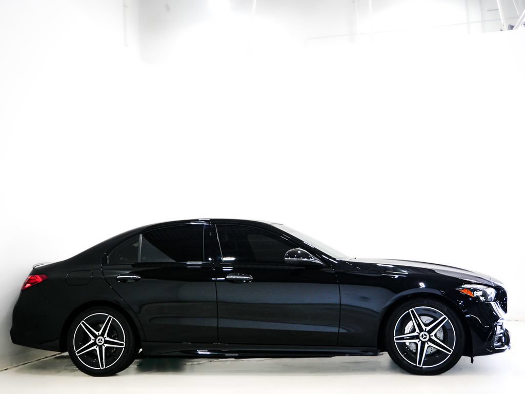 Used 2023 Mercedes-Benz C 300 4MATIC Sedan image 5