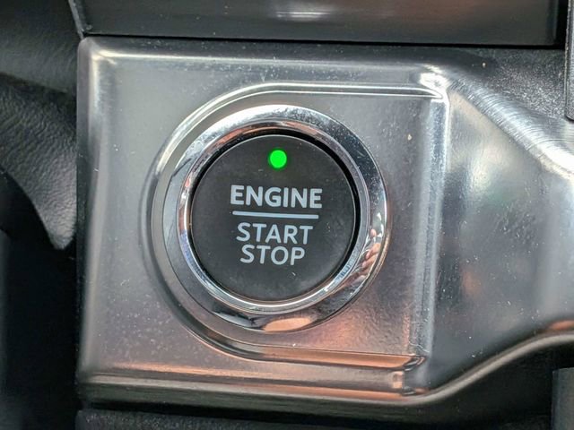 Used 2023 Ford F150 Lariat w/ Equipment Group 502A High image 34