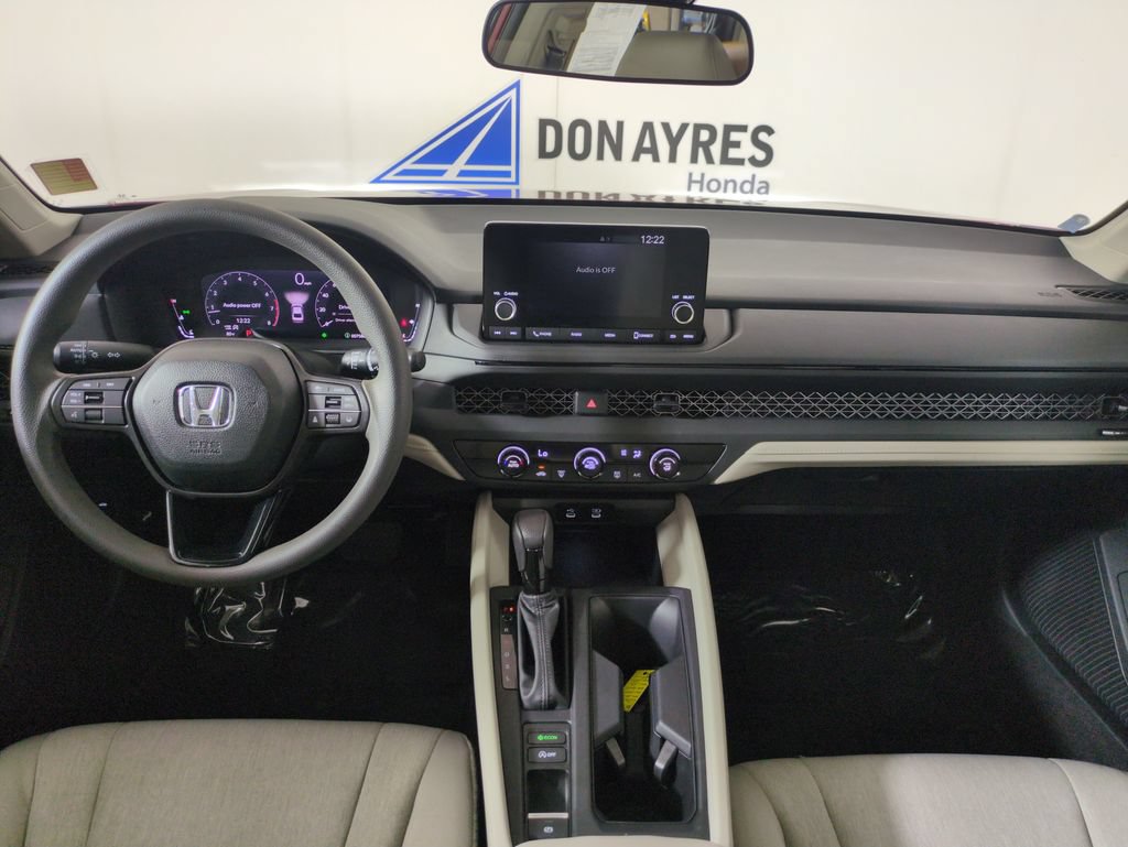 Certified 2025 Honda Accord LX image 15