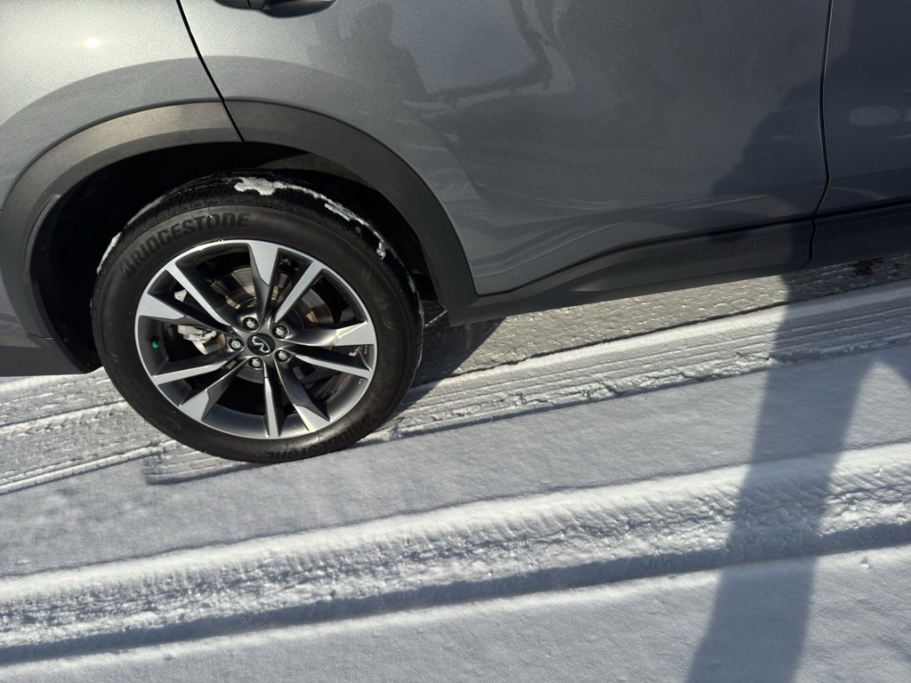 Used 2023 INFINITI QX60 Luxe image 12