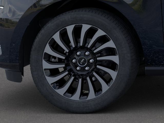 Used 2023 Lincoln Navigator Black Label image 19