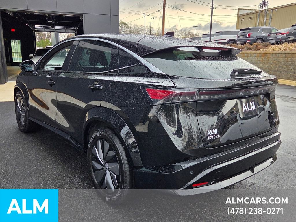 Used 2023 Nissan Ariya FWD image 3