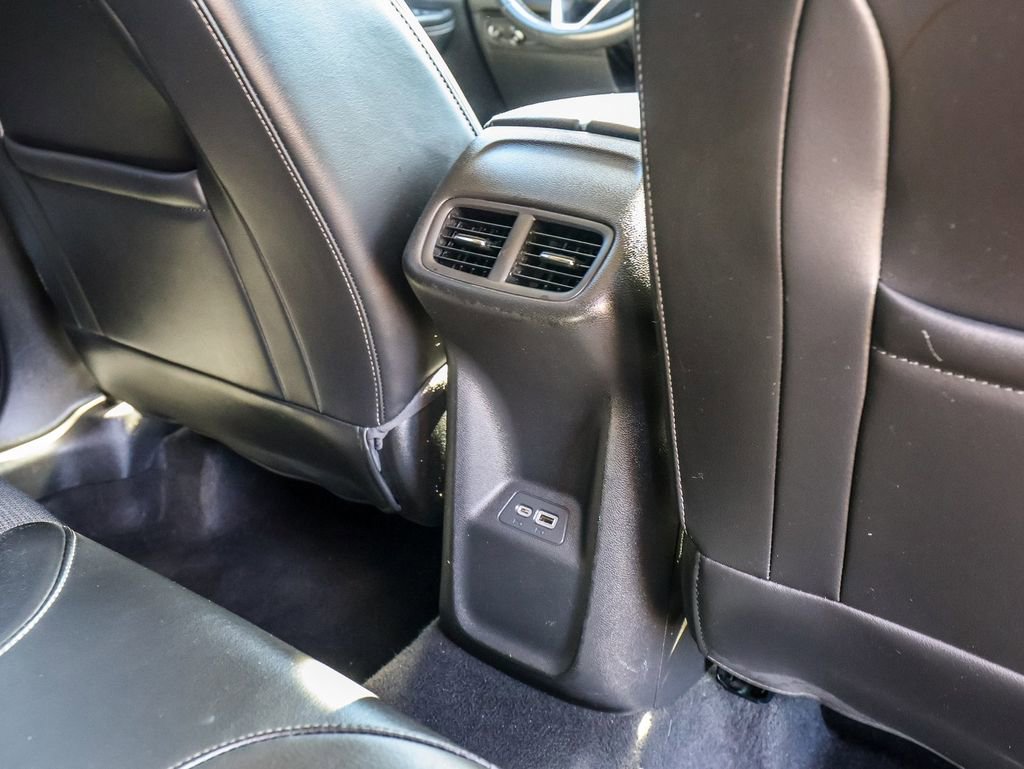 Used 2023 Buick Envision Preferred image 19
