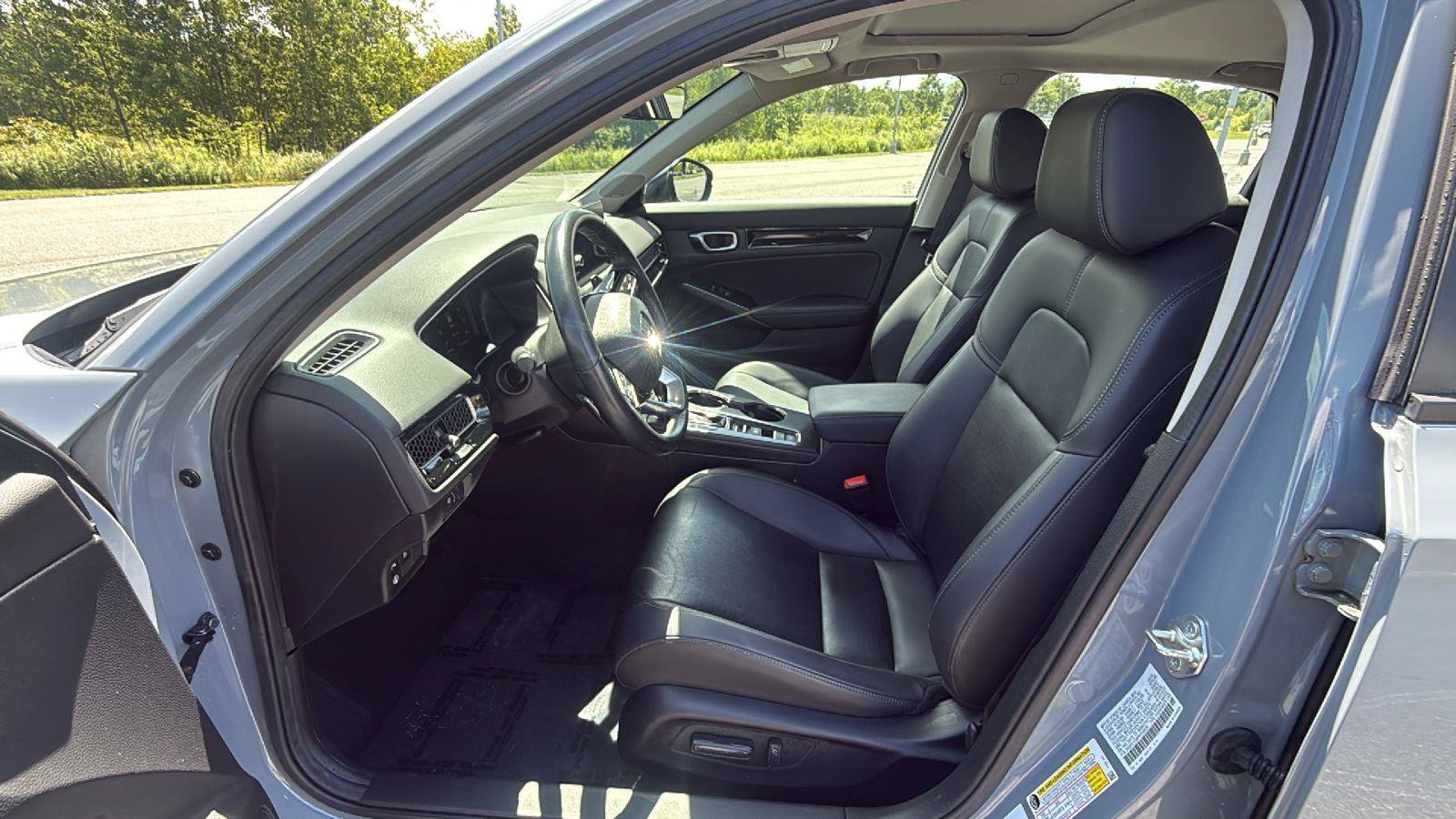 Used 2024 Honda Civic Touring image 24