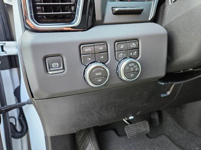 New 2026 GMC Sierra 3500 Denali w/ Denali Reserve Package AWD/4WD image 21