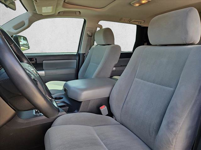 Used 2018 Toyota Sequoia SR5 RWD image 17