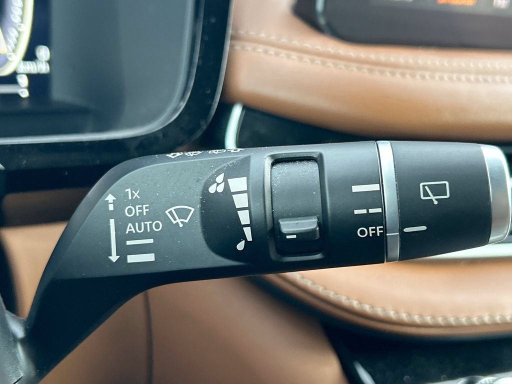Used 2023 INFINITI QX60 Sensory w/ Vision Package AWD/4WD image 14