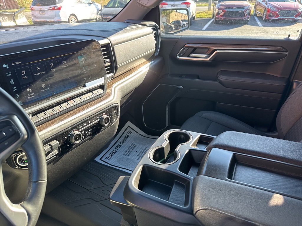 Used 2023 Chevrolet Silverado 1500 LT w/ Protection Package image 28