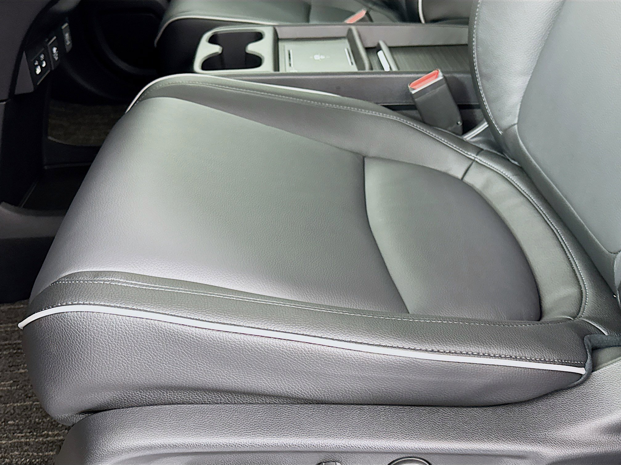 New 2026 Honda Odyssey Touring image 19