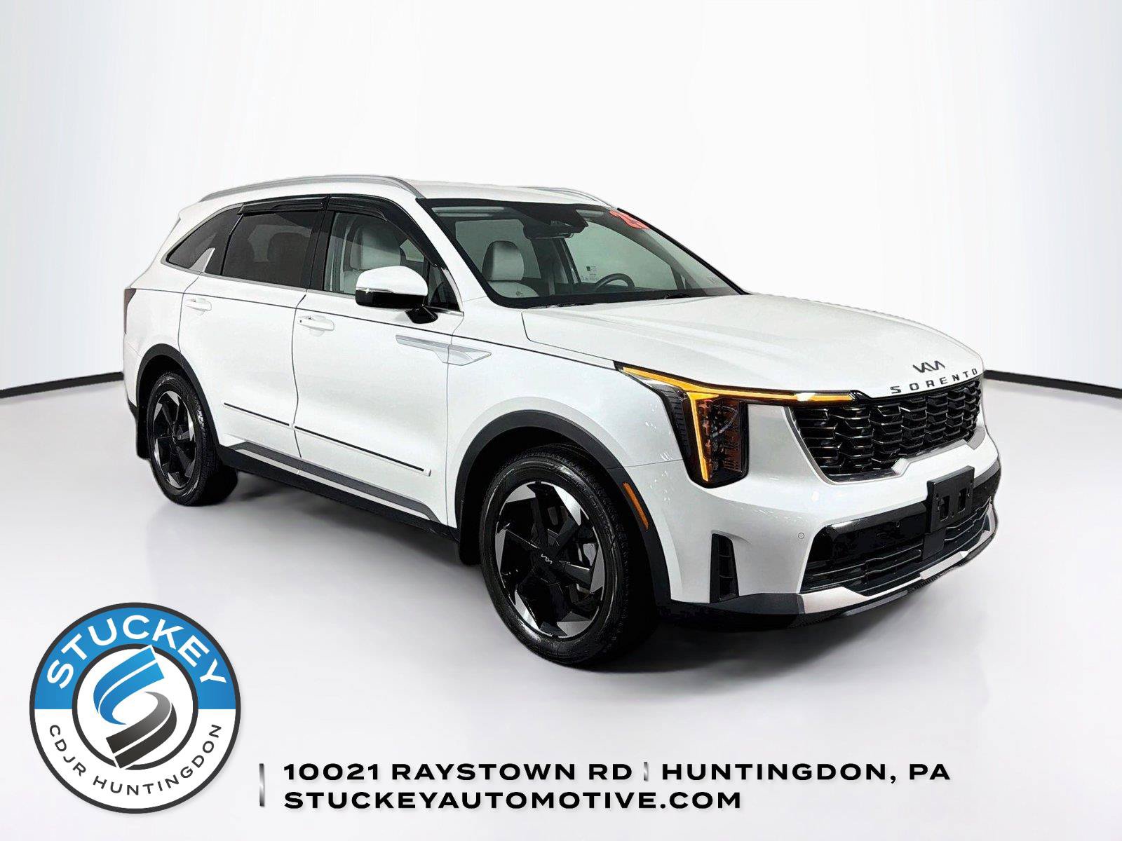 Used 2025 Kia Sorento EX
