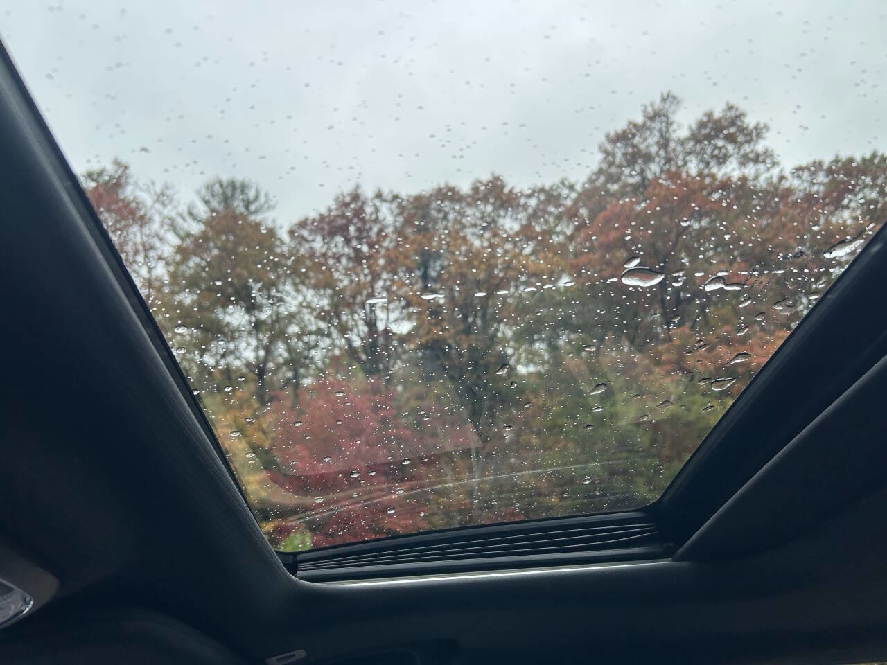 Used 2017 Jeep Grand Cherokee Altitude image 27