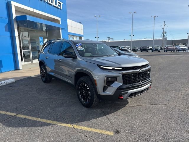 Used 2025 Chevrolet Traverse Z71 w/ Driver Confidence Package image 9