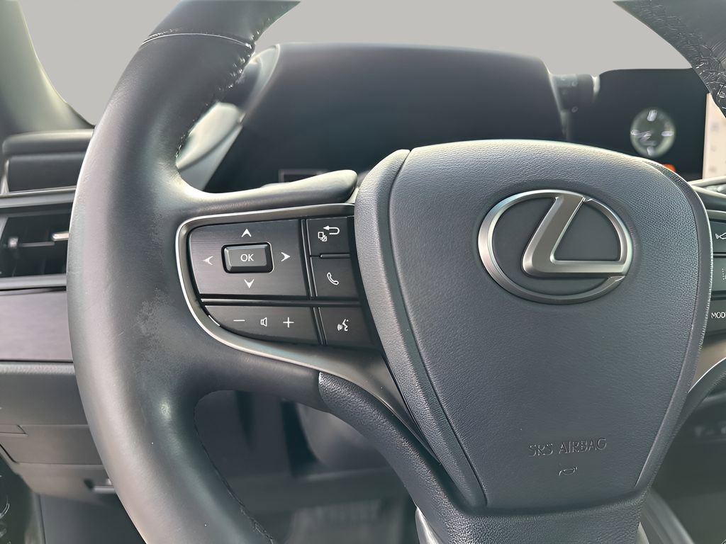 Used 2024 Lexus ES 350 w/ Premium Package image 30