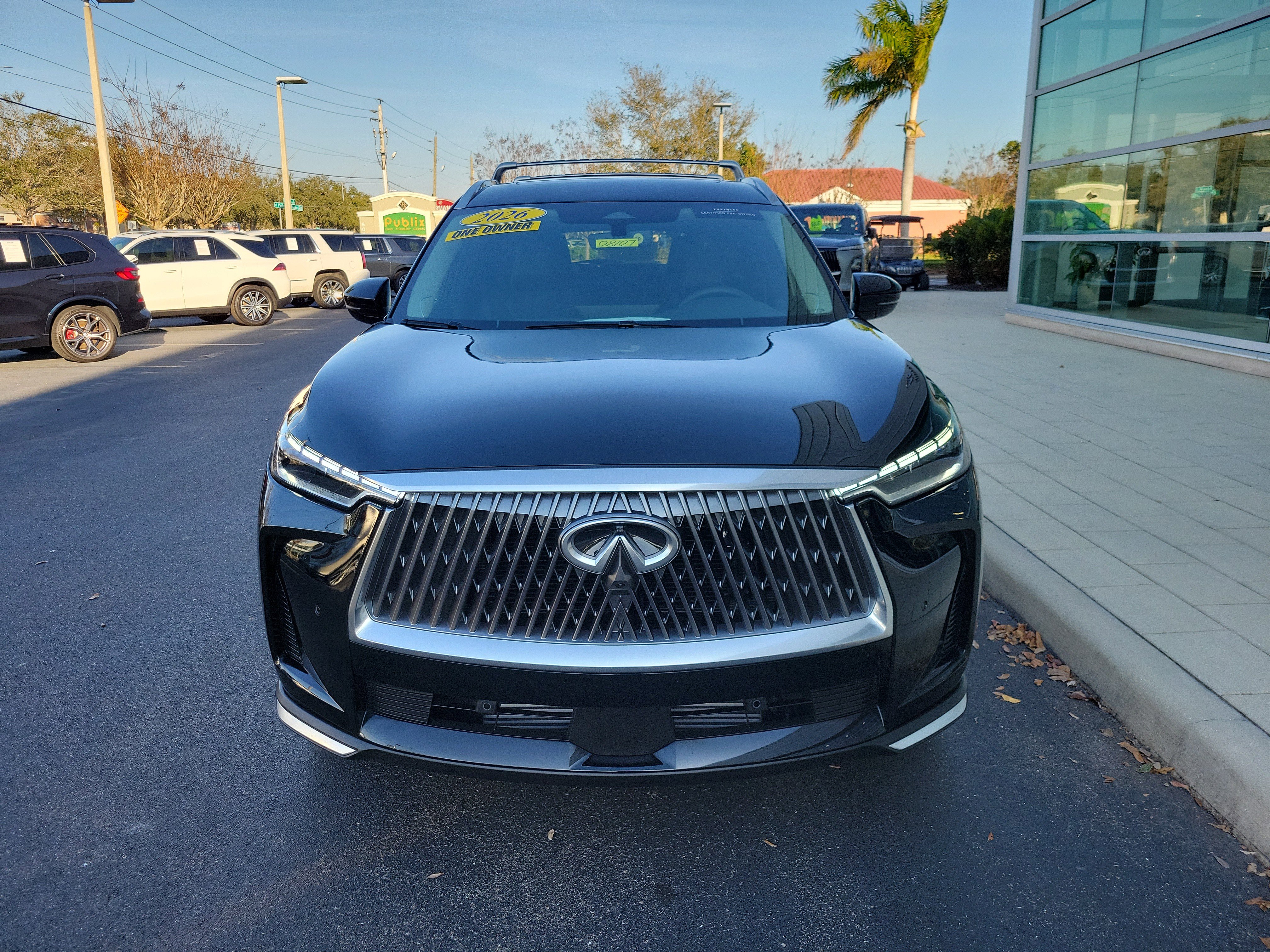 Certified 2026 INFINITI QX60 Luxe w/ Cargo Package image 2