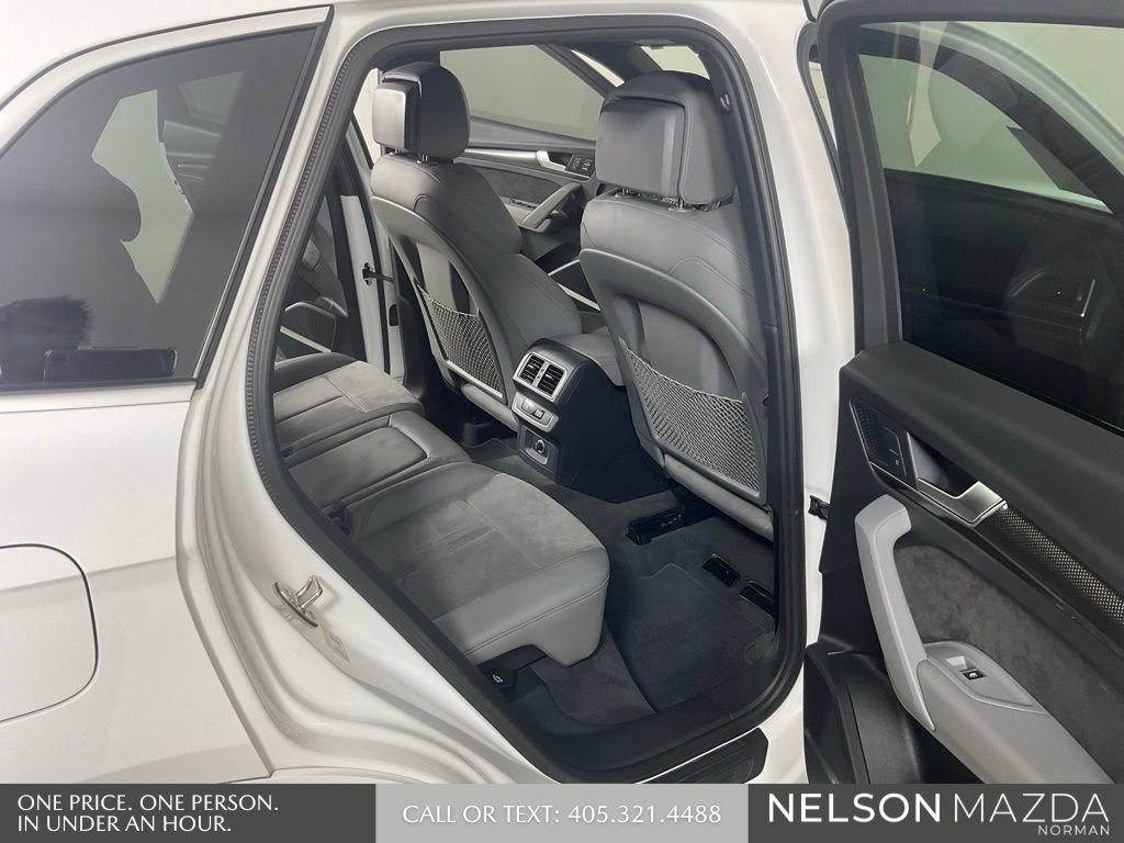 Used 2018 Audi SQ5 Prestige w/ Prestige Package AWD/4WD image 16