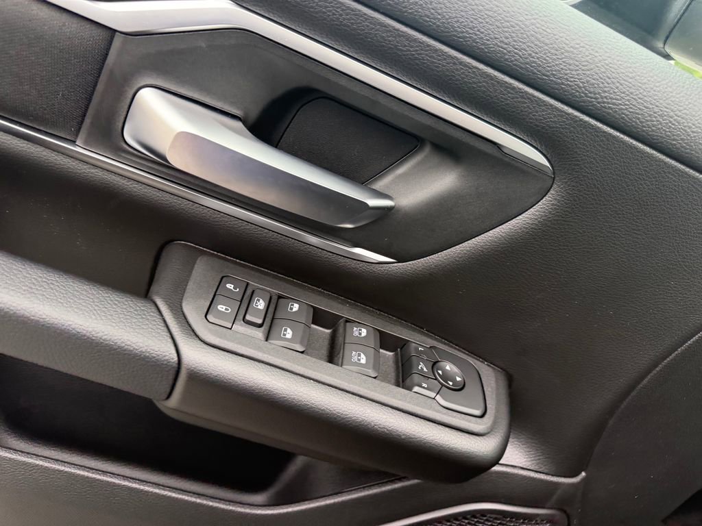 New 2026 RAM 1500 Big Horn AWD/4WD image 7