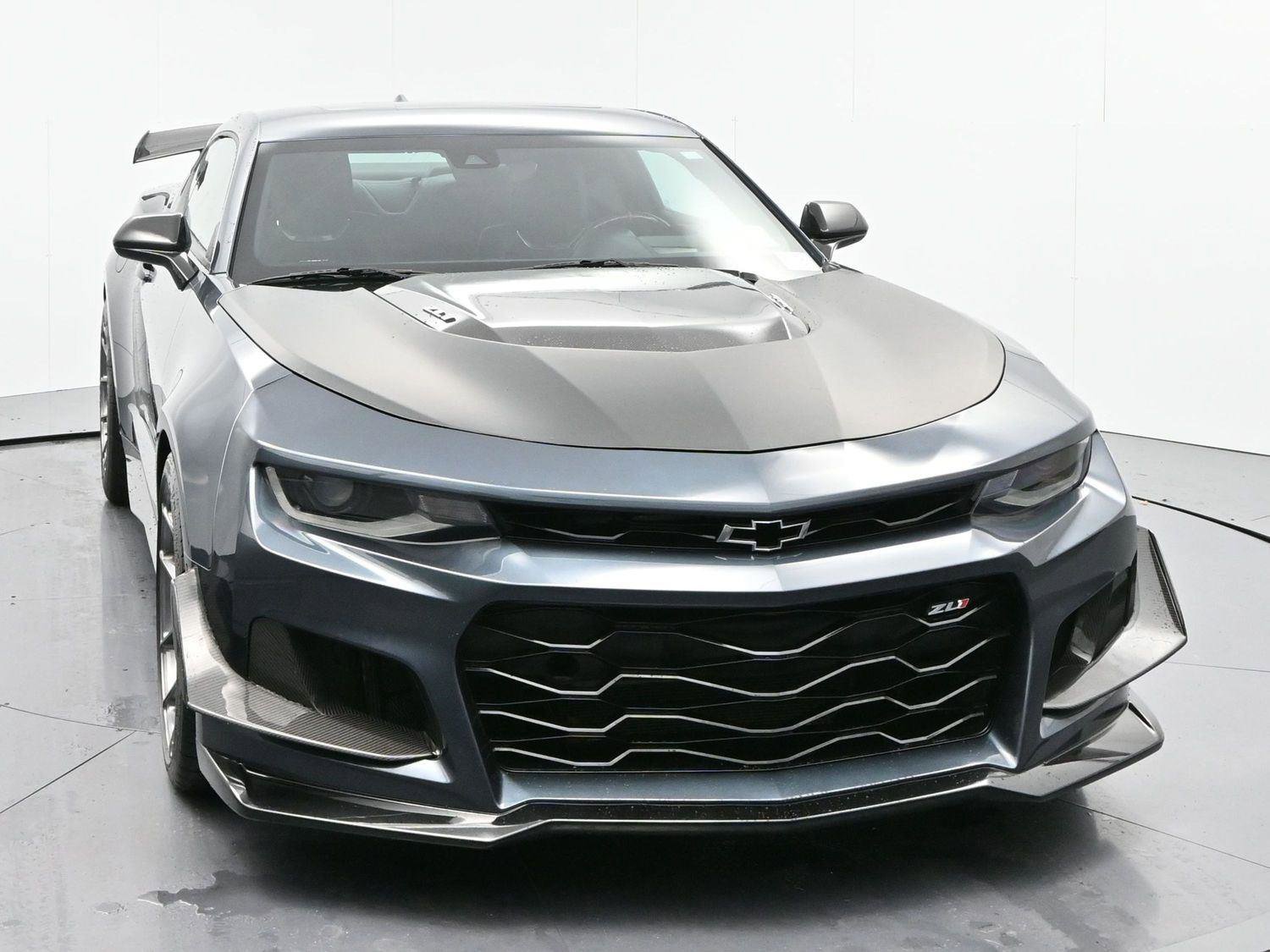 Used 2023 Chevrolet Camaro ZL1 image 2