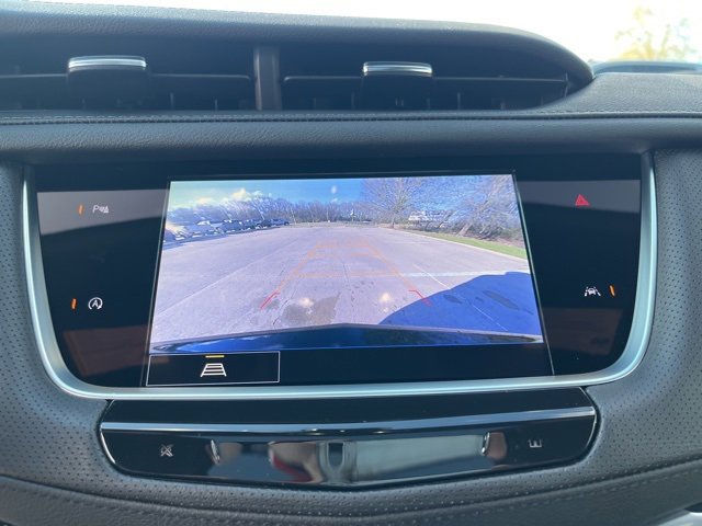 New 2025 Cadillac XT6 Luxury image 25