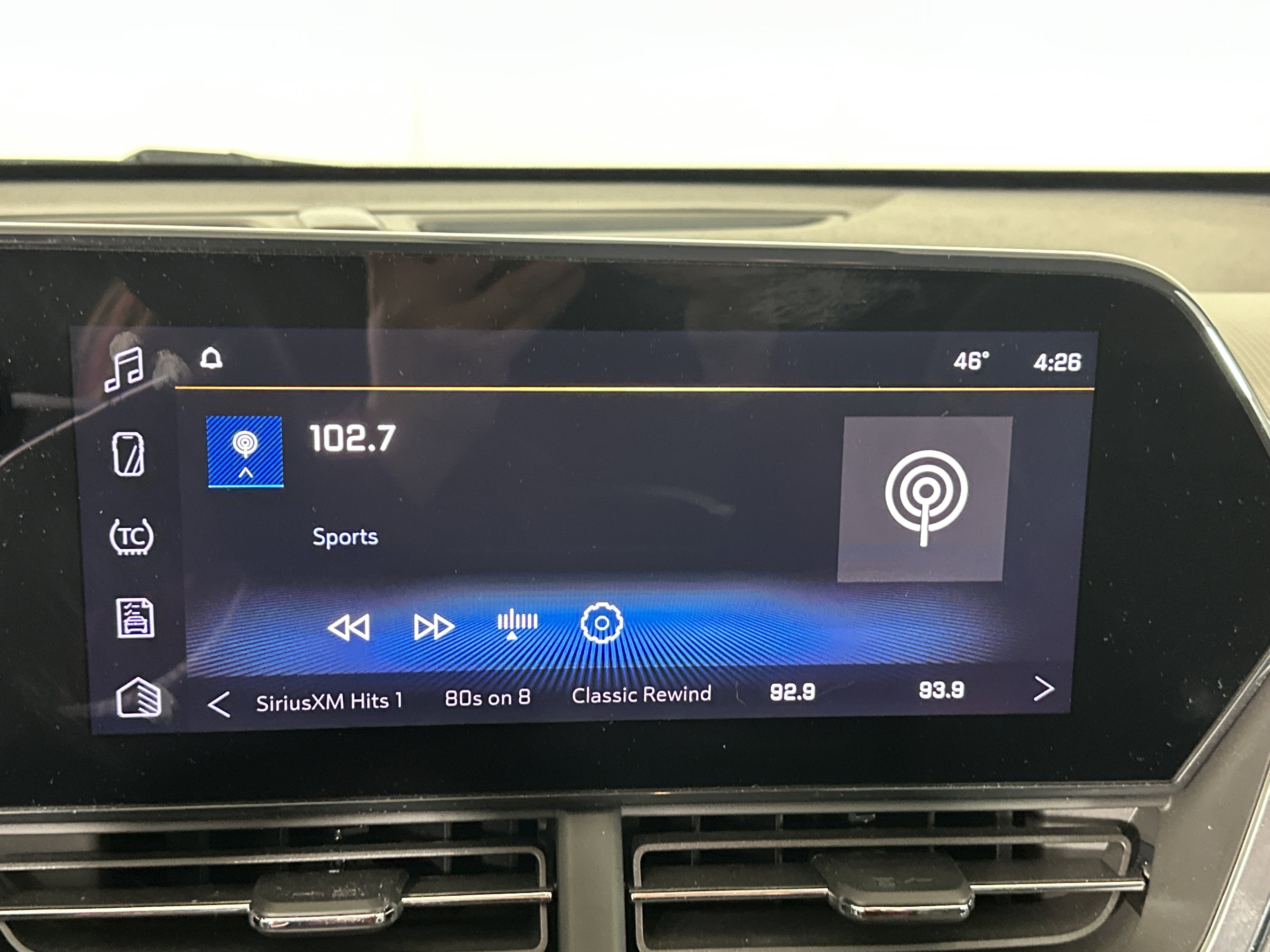 Used 2024 Chevrolet Trax ACTIV image 18