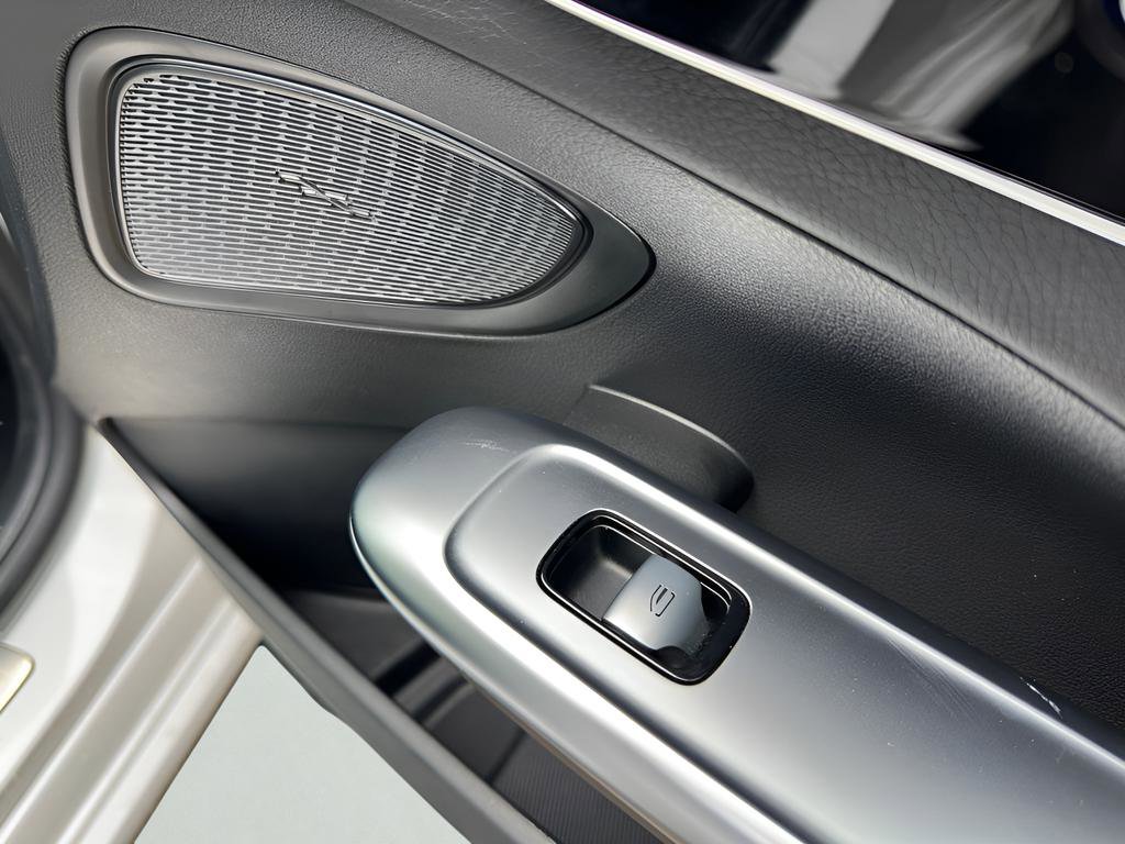 Used 2023 Mercedes-Benz C 300 Sedan image 35