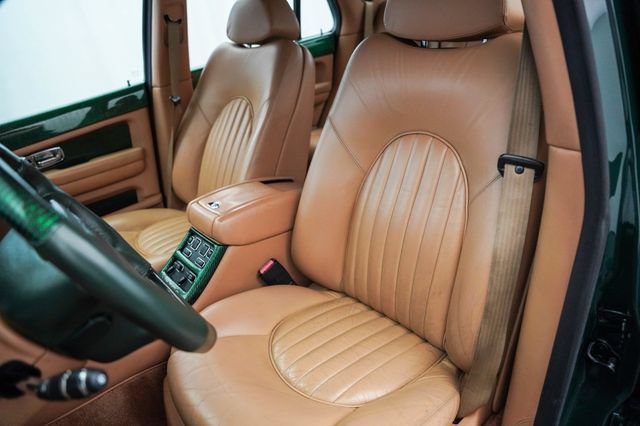 Used 2002 Bentley Arnage R RWD image 19